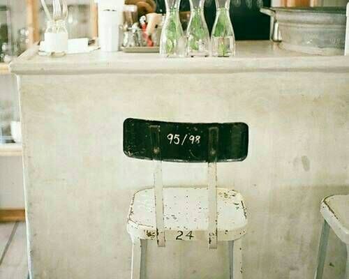 優(yōu)美有詩意的唯美文藝英文說說帶圖片12