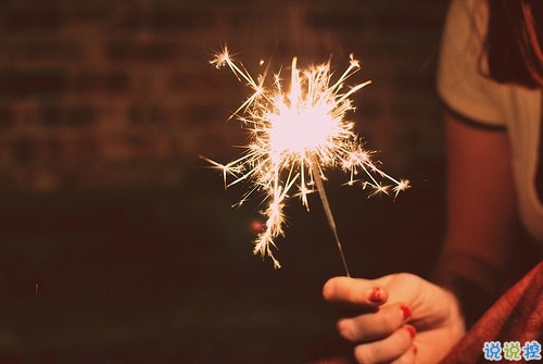 偷偷喜歡一個男生的說說 暗戀某個人的心情句子心潮澎湃2