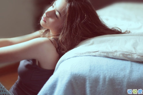 關(guān)于孤獨的經(jīng)典說說配圖 一個人孤獨的說說心情短語13