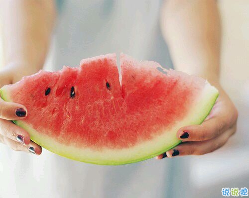 一個人獨處時候的孤獨是什么感覺呢？11