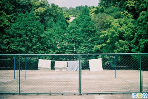 一個人獨(dú)處時的孤獨(dú)寂寞的說說帶圖片 你有看過凌晨三點(diǎn)的星星嗎14