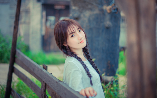 一些有道理內(nèi)涵的經(jīng)典說說帶圖片8