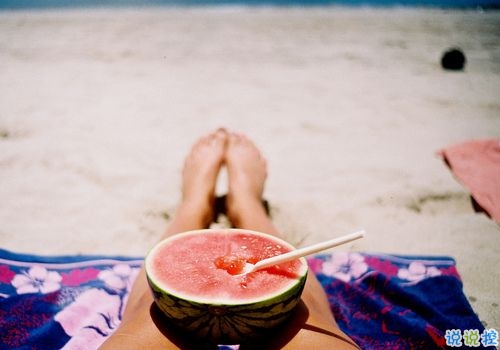 戀愛中的唯美心情說說帶圖片 遇到對的人感到幸福的說說1