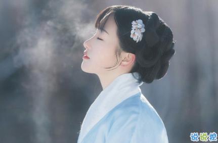 傷感詩意古風(fēng)句子關(guān)于愛情 唯美到心碎的古風(fēng)句子值得點贊1