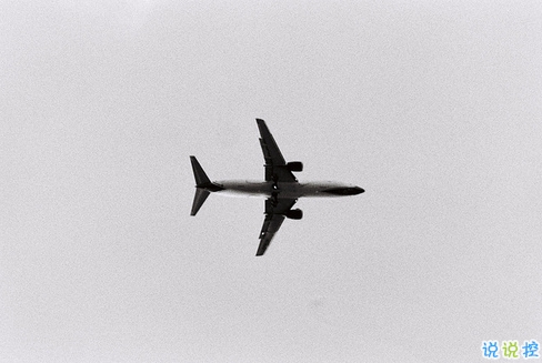 突然一瞬間悲傷難過(guò)的傷感說(shuō)說(shuō)帶圖片 抖音上很火的觸動(dòng)人心的傷感說(shuō)說(shuō)10