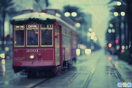 qq個(gè)性說(shuō)說(shuō)帶圖片有點(diǎn)憂(yōu)傷 晚安無(wú)奈傷感說(shuō)說(shuō)13