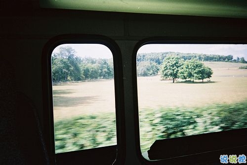 唯美傷感愛情說說帶圖片 我總不能耗盡一生換一句你的有可能17