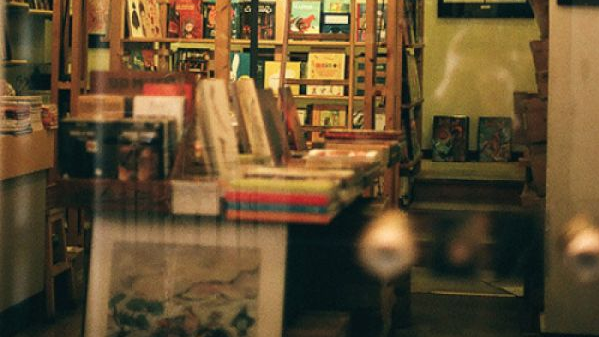 關(guān)于愛情的甜蜜小句子帶圖片 我忘記誰都不能忘記那個(gè)夏天的你9