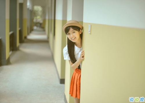 適合戀愛中的甜蜜發(fā)的說說帶圖片 我見過的全部風景都抵不上你一句我想見你3