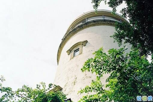 優(yōu)美說(shuō)說(shuō)唯美的句子配圖：海底月是天上月，只是鏡花水月14