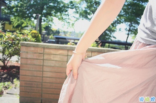 關(guān)于生活的文字控唯美英文說說帶圖片 很經(jīng)典現(xiàn)實(shí)的英文說說大全1