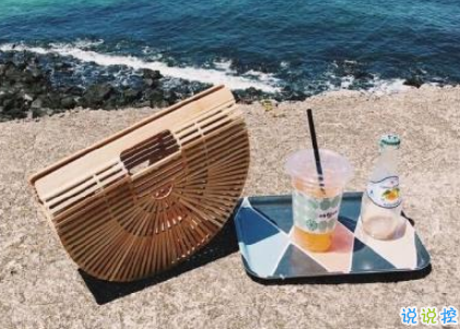 致自己的一句話個(gè)性說說帶圖片 想要訴說自己心情的說說11