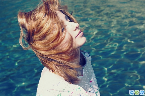 唯美簡單的治愈系說說帶圖片 山月孤寂只是未見我10