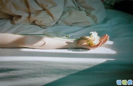 2019微信女生個(gè)性說(shuō)說(shuō)帶圖片 你想要的正在向你飛奔而來(lái)7