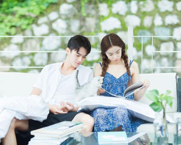 戀愛中的情侶可以發(fā)空間的甜蜜情侶說說2