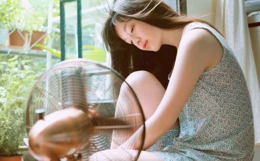 一些有道理內(nèi)涵的經(jīng)典說說帶圖片2