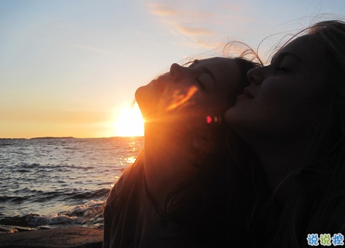 失望透頂?shù)碾y過說說帶圖片 要么沒有要么全部要么現(xiàn)在要么永不8