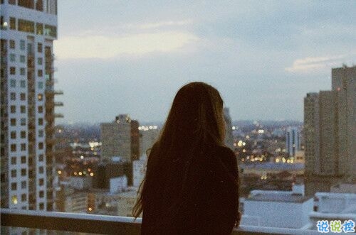 甜蜜情侶的戀愛愛情說說帶圖片 我相信星星會(huì)說話石頭會(huì)開花12