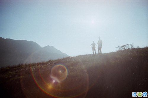 一瞬間讓你落淚的傷感句子 適合文字控的文藝傷感句子2