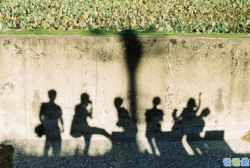 突如其來的傷感席卷全身的傷感說說 感到特別悲傷的非主流傷感說說1