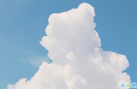 抖音比水還干凈的句子帶圖片精選14條 簡(jiǎn)單又干凈的唯美說(shuō)說(shuō)配圖5