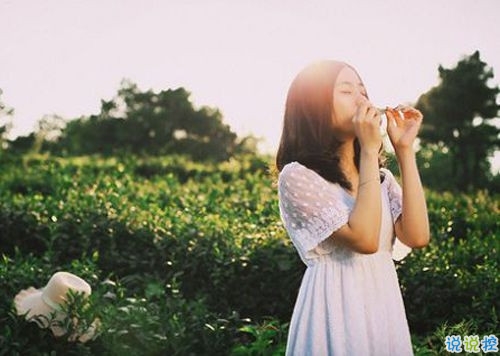 簡(jiǎn)單勵(lì)志的早安心語(yǔ)帶圖片 新的一天給自己的唯美勵(lì)志說(shuō)說(shuō)4