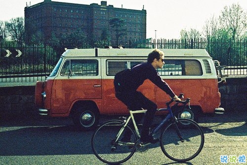 致自己自勉的勵志人生經(jīng)典說說 鼓舞自己不斷努力的經(jīng)典勵志說說2