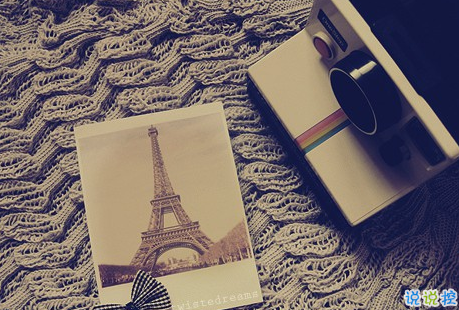 2018失戀的句子說說心情配圖 你永遠(yuǎn)也看不到我最寂寞時候的樣子6