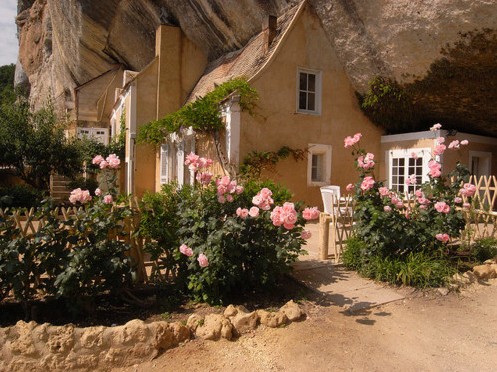 關(guān)于生活人生的超勵志圖片說說 幸福就是放大快樂幸運就是熬過不幸5