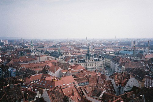 追逐夢(mèng)想的勵(lì)志句子 很現(xiàn)實(shí)經(jīng)典的勵(lì)志句子1