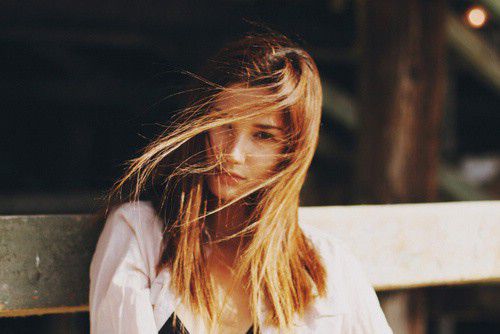 正能量心靈雞湯勵(lì)志說(shuō)說(shuō)帶圖片 崇高的理想就象生長(zhǎng)在高山上的鮮花13