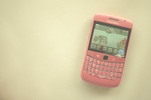 簡(jiǎn)單的一句話寫盡了傷感帶圖片 我不愿拿一生去等那句別來無恙9