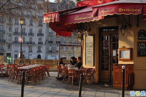 一個人內(nèi)心疼痛的說說帶圖片 痛徹心扉的失戀說說大全11