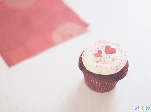 27句經(jīng)典說說精選觸動心弦 抱那么多希望還不如用力抱抱自己2