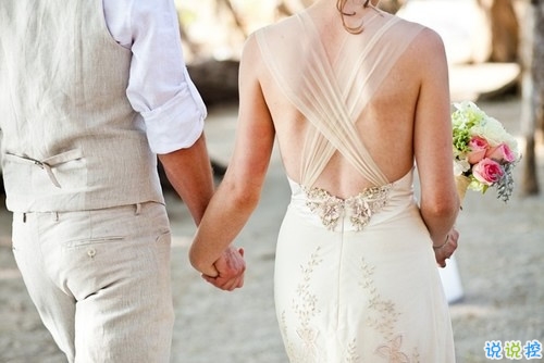 領完結婚證的微信個性說說2018 關于領結婚證的高逼格說說發(fā)朋友圈2