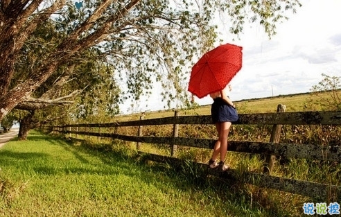超拽霸氣酷炫的00后個(gè)性說說帶圖片 幸好山高水長(zhǎng)我還能囂張1