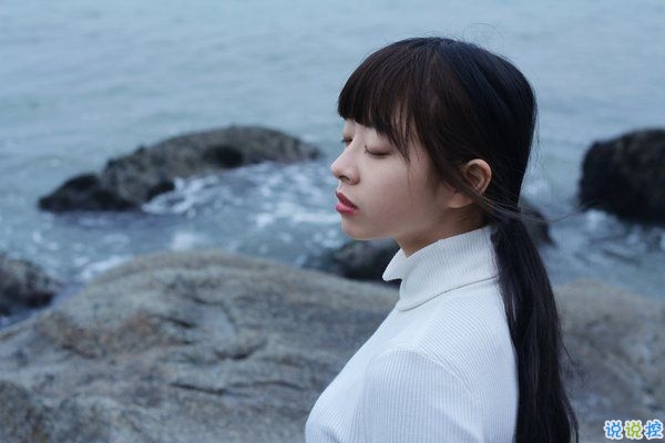 關(guān)于那些悄悄喜歡一個(gè)人的心情的心酸句子和圖片15