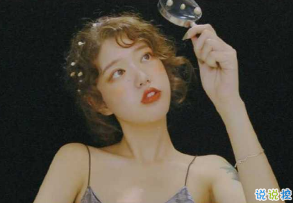 后來才懂得愛情朋友圈說說帶圖片 扎心又現(xiàn)實(shí)的關(guān)于愛情說說20183