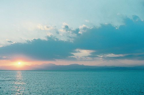 甜蜜又充滿少女心的愛情說說帶圖片 你說我是個溫柔的人其實我在你面前才最溫柔12