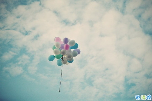 一個(gè)人掙扎的說(shuō)說(shuō)傷感心累帶圖片 睡不著心里不舒服的說(shuō)說(shuō)13