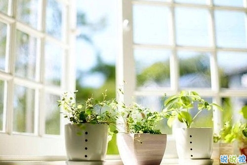 帶著淡淡憂傷的傷感說說2018 適合女生的稍微有些難過的傷感說說2