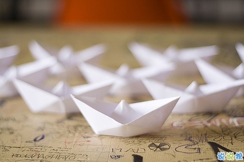 2019最火爆的朋友圈愛情經(jīng)典說說配圖 句句是真理愛情說說帶圖片3