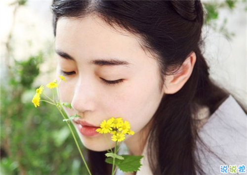 可以寫到作文里的經(jīng)典哲理句子 作文必備唯美文藝句子2