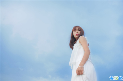 對愛一往情深的經典說說帶圖片 文藝愛情小短句表達愛意8