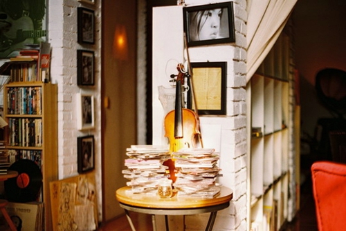 適合有時(shí)候感到孤獨(dú)寂寞時(shí)發(fā)的唯美文藝說說帶圖片3