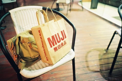 超甜蜜的戀愛(ài)中的小情侶適合發(fā)的愛(ài)情說(shuō)說(shuō)帶圖片 寫盡千山落筆是你7