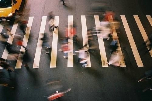 一行行打動我們內心的超唯美的現(xiàn)代詩和圖片精選6