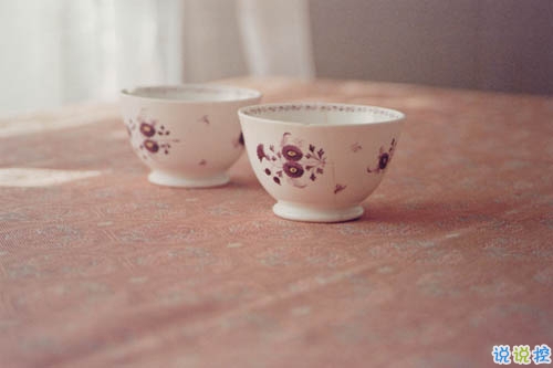 關(guān)于生活的文字控唯美英文說說帶圖片 很經(jīng)典現(xiàn)實(shí)的英文說說大全8