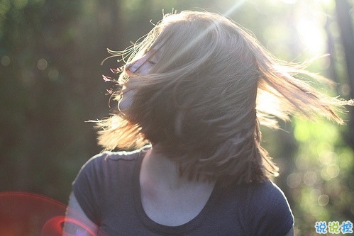 超拽霸氣酷炫的00后個(gè)性說說帶圖片 幸好山高水長(zhǎng)我還能囂張6