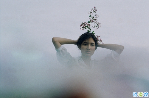 青春年少歲月中對人生的思考 精辟內(nèi)涵的經(jīng)典說說帶圖片很有意境5